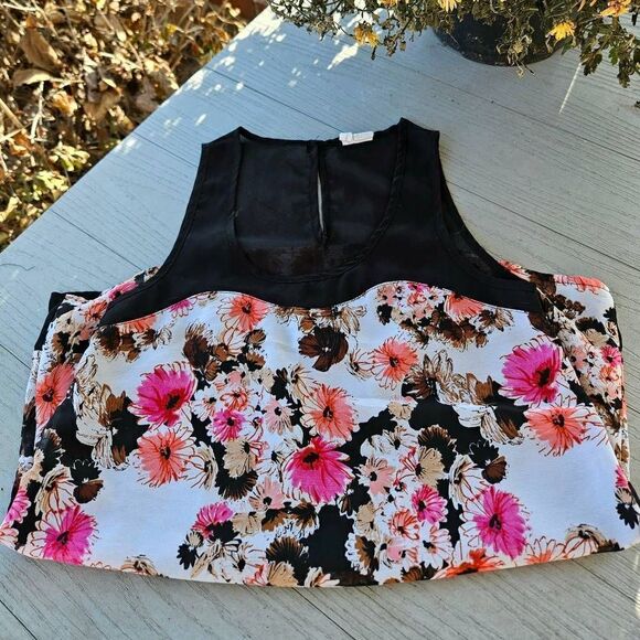 Japna women's floral sleeveless blouse Gently Preloved sheer liner button close - Picture 1 of 13
